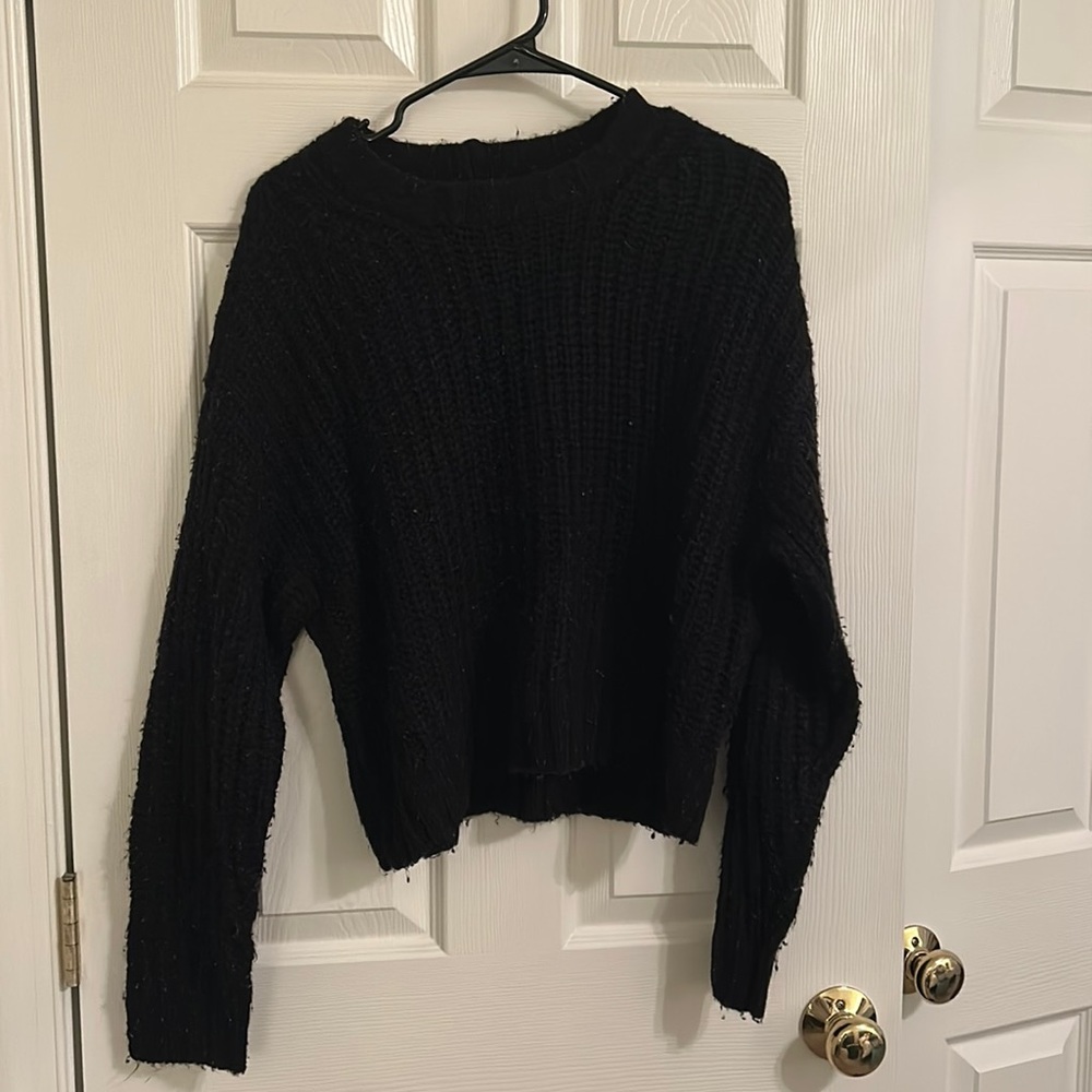 ✨2/$20 American Eagle Sweater
